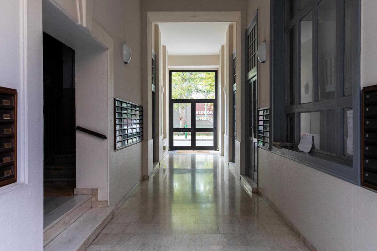 Casa Zara - Metro Lines Appartement Milaan Buitenkant foto
